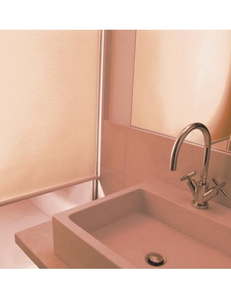 Ρολοκουρτίνες υφασμάτινες με πλαστικά εξαρτήματα Ρολοκουρτίνες υφασμάτινες με πλαστικά εξαρτήματα