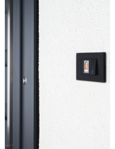 Νέα σειρά Navkom R7