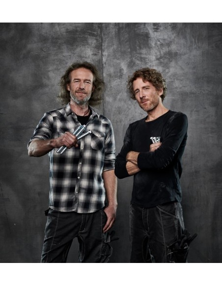 Τσιμεντόβιδα για στερέωση γυάλινων καγκέλων και αλουμινίου Τσιμεντόβιδα για στερέωση γυάλινων καγκέλων και αλουμινίου